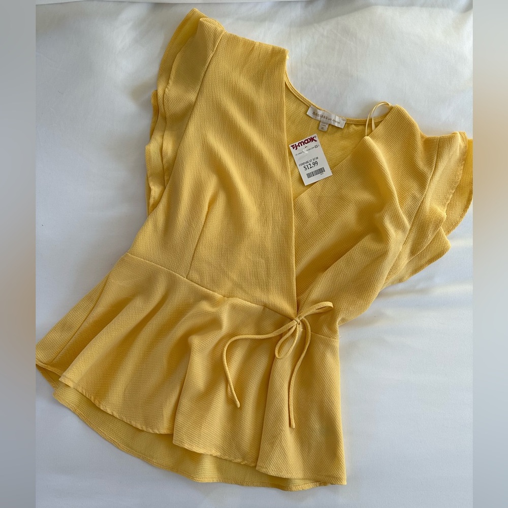 Women’s faux wrap top